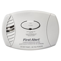 First Alert 1039196 Plug In Carbon Monoxide CO Detector Alarm